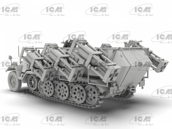 ICM 35107 "Stuka zu Fuss" Sd.Kfz. 251/1 Ausf.B WWII German MLRS 1/35