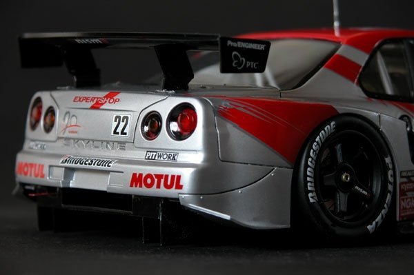 Zero Paints ZP-1111 Xanavi/Motul Nismo (R34 &amp; 350Z) Red/Silver Paint Set 2x30ml