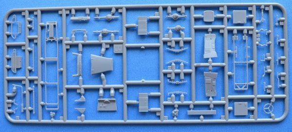 ACE 72600 US G7106 1,5t 4x4 Cargo/Dump truck 1/72