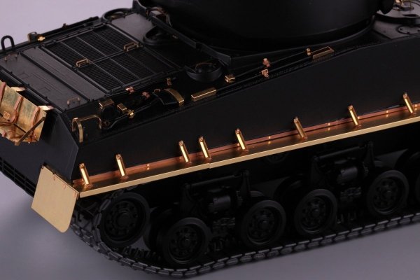 Eduard 36351 M4A3E8 fenders ITALERI 1/35