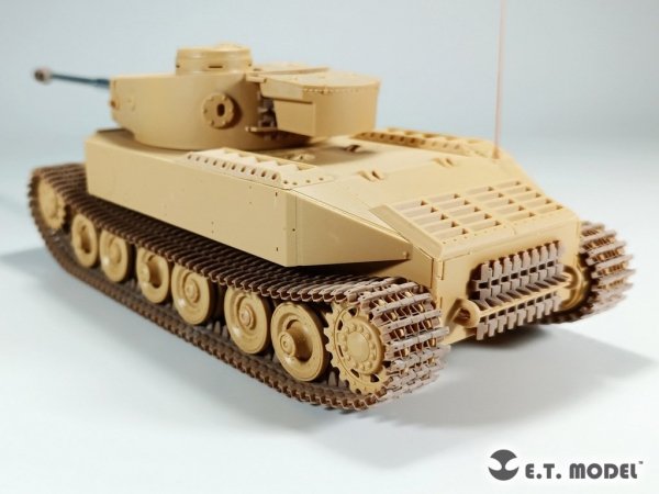 E.T. Model P35-080 WWII German Tiger（P）Workable Track ( 3D Printed ) 1/35