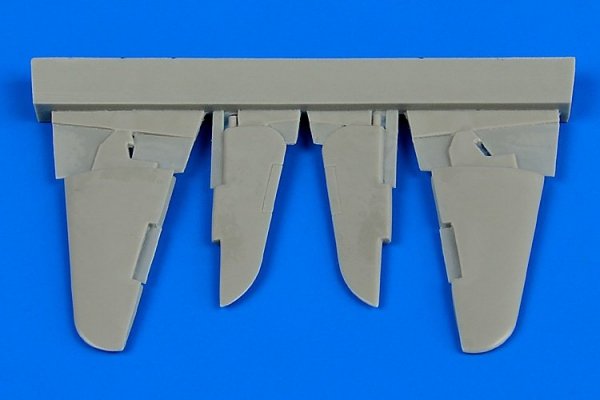 Aires 7335 Yak-3 control surfaces 1/72 Zvezda
