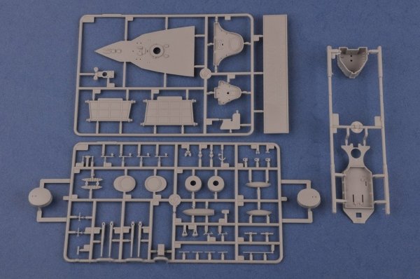 Hobby Boss 86503 French Navy Pre-Dreadnought Battleship Danton 1/350