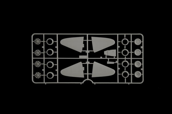 Italeri 1487 B-17F Flying Fortress 1/72
