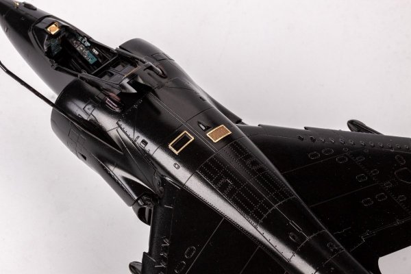 Eduard 491172 Harrier GR.1 KINETIC 1/48