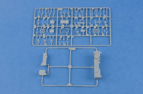 Hobby Boss 83408 USS Iwo Jima LHD-7 1/700