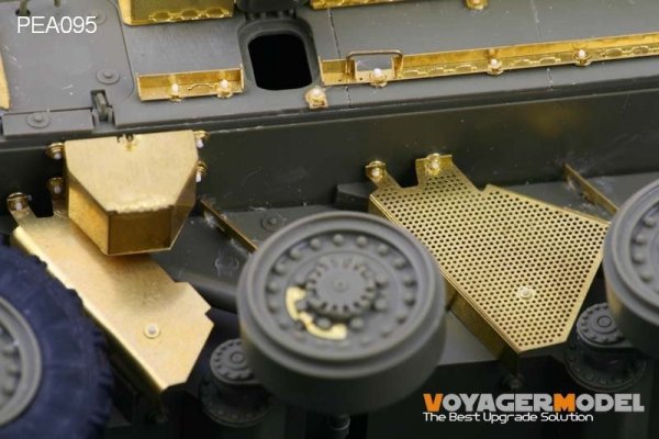 Voyager Model PEA095 Suspension Cover for Stryker (For ALL) 1/35