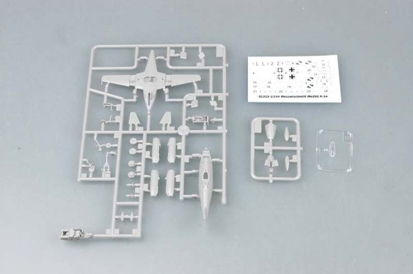 Trumpeter 01319 Messerschmitt Me262A-1a 1/144