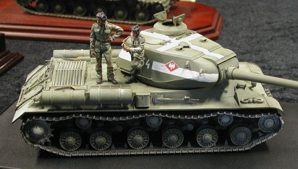 Toro 35F19 Berlin 1945 - Czołgista w Kominezonie 1/35