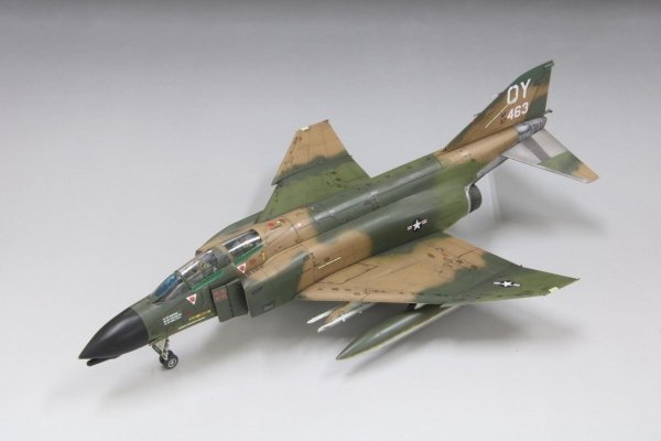 Fine Molds FP47S U.S. AIR FORCE F-4D Jet Fighter The First MiG Ace 1/72