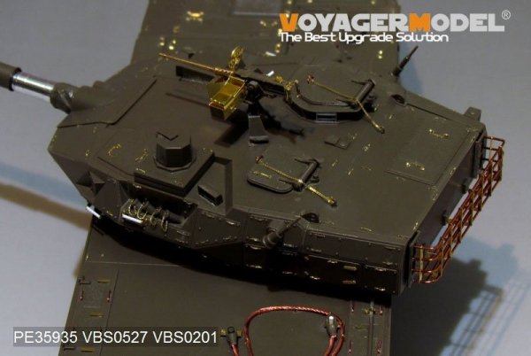 Voyager Model PE35935 Modern JGSDF Type16 MCV Basic For TAMIYA 36361 1/35