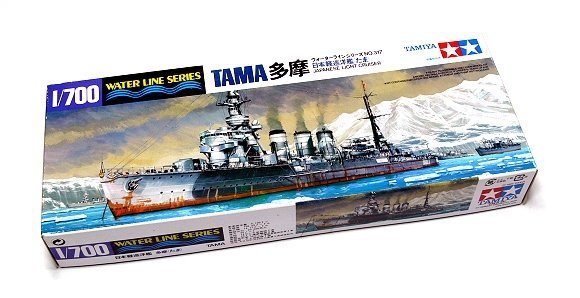 Tamiya 31317 Japanese Light Cruiser Tama 1/700