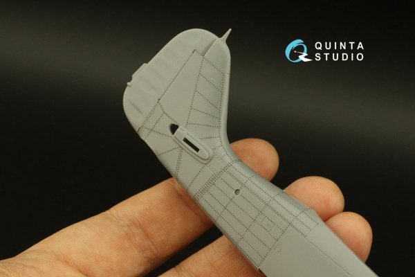 Quinta Studio QRV-022 Single riveting rows (rivet size 0.25 mm, gap 1.0 mm, suits 1/24 scale), Black color, total length 5,8 m/19 ft
