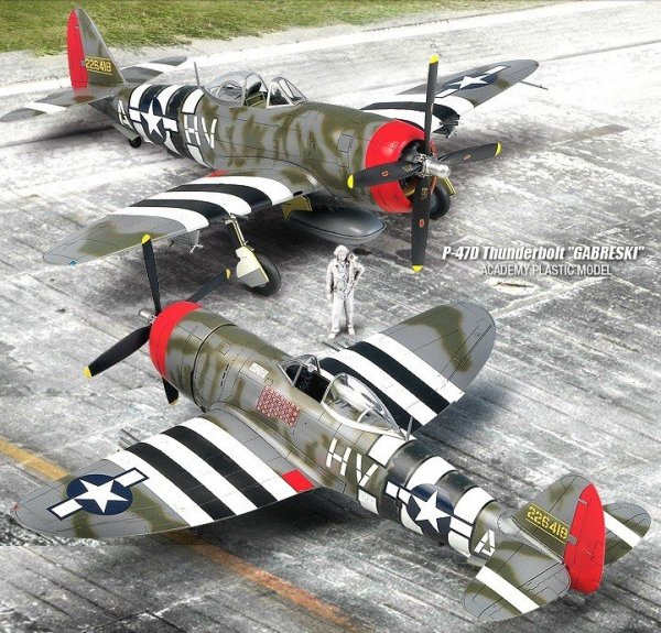 Academy 12222 P-47D Thunderbolt (GABRESKI)(1:48)