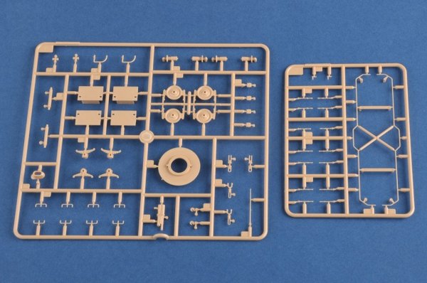 Hobby Boss 82924 German Kommandowagen of BP-42 1/72