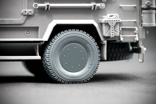 ScaleX WM 35006S KOZAK 2 Sagged wheel set (for ICM) 1/35