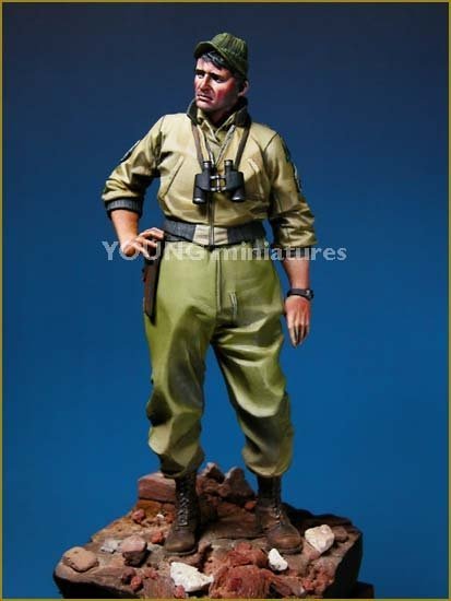 Young Miniatures YM9002 US TANK CREW WWII 90mm