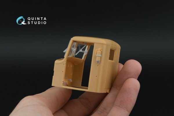 Quinta Studio QD+35172 KrAZ-255B 3D-Printed &amp; coloured Interior on decal paper (HobbyBoss) (with 3D-printed resin parts) 1/35
