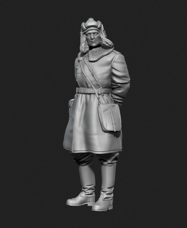 Panzer Art FI35-128 Soviet tank officer in sheepskin coat No.1 1/35