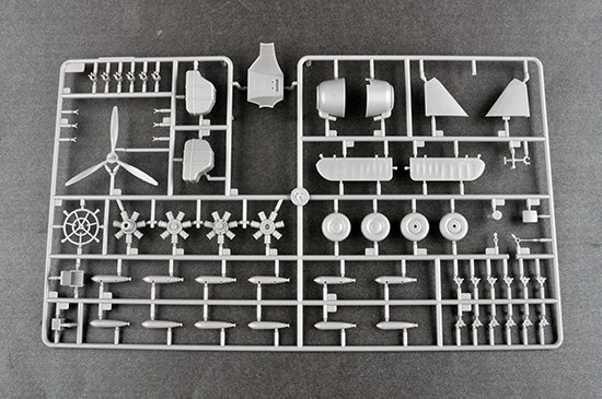 Trumpeter 02880 Fairey Albacore Torpedo Bomber 1:48