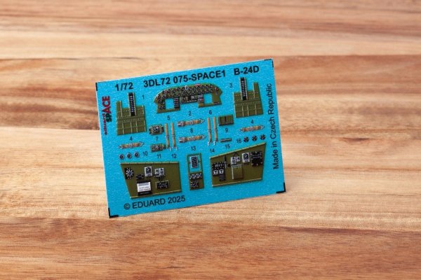 Eduard 3DL72075 B-24D SPACE AIRFIX 1/72