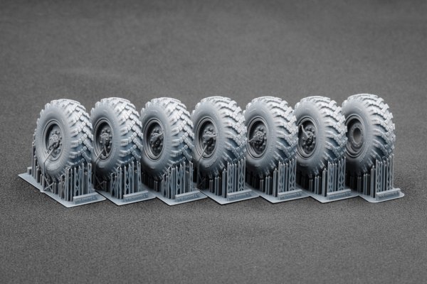 ScaleX WM 35009S Kamaz 4310 Sagged wheel set (for Trumpeter) 1/35