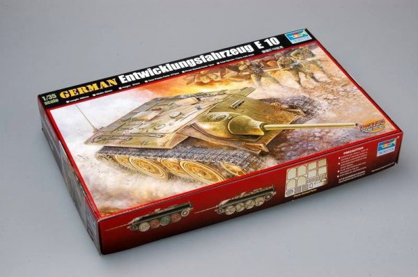 Trumpeter 00385 German Entwicklungsfahrzeug E 10 Hetzer (1:35)