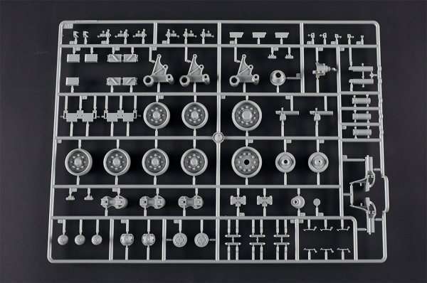 I Love Kit 61618 M4A1E8 Medium Tank 1/16