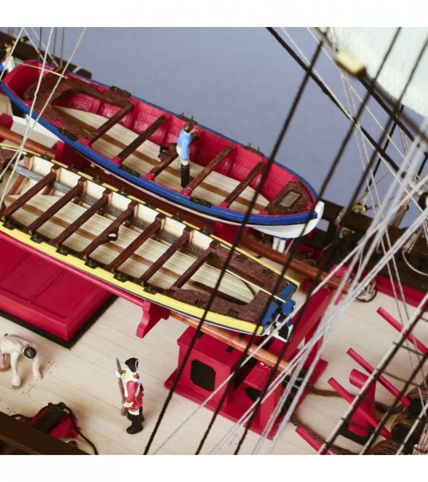 ARTESANIA LATINA 22520 HMS Endeavour - James Cook's legendary ship 1/65