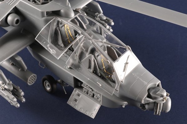 Trumpeter 05114 AH-64A Apache Early 1/35