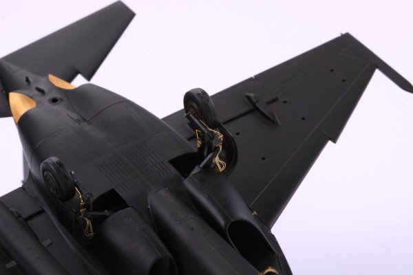Eduard 73618 Yak-130 ZVEZDA 1/72