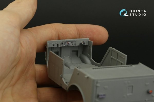 Quinta Studio QD35071 Mercedes-Benz L1500A 3D-Printed &amp; coloured Interior on decal paper (MiniArt) 1/35