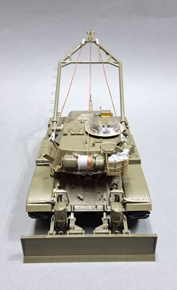Eureka XXL ER-3572 Zestaw waloryzacyjny do M728 Combat Engineer Vehicle dopasowany do AFV Club 35254 / Upgrade kit for the M728 Combat Engineer Vehicle fit to AFV Club 35254 1/35