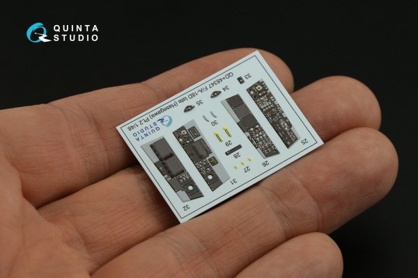 Quinta Studio QDS+48347 FA-18D late 3D-Printed coloured Interior on decal paper (Hasegawa) (with 3D-printed resin parts) (Small version) 1/48