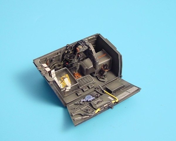 Aires 2001 Bf 109G-6 cockpit set 1/32 Hasegawa