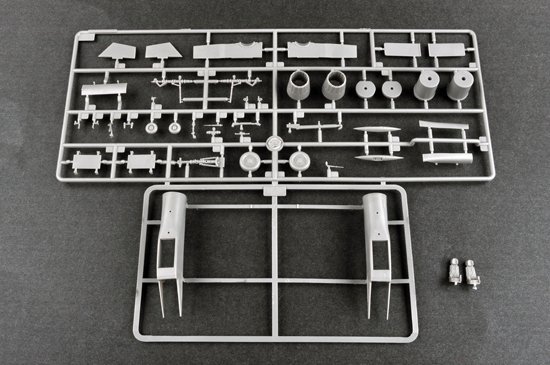 Trumpeter 01678 Russian Su-33 Flanker D 1/72