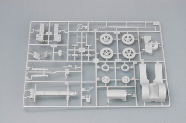 Trumpeter 02256 F6F-3 Hellcat (1:32)