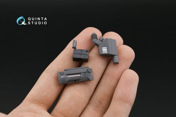 Quinta Studio QD24006 Nissan Skyline GT-R R32 3D-Printed &amp; coloured Interior on decal paper (Tamiya) 1/24