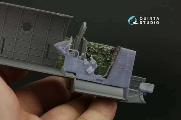 Quinta Studio QD+48379 Bristol Beaufort Mk.I 3D-Printed &amp; coloured Interior on decal paper (ICM) (with 3D-printed resin parts) 1/48