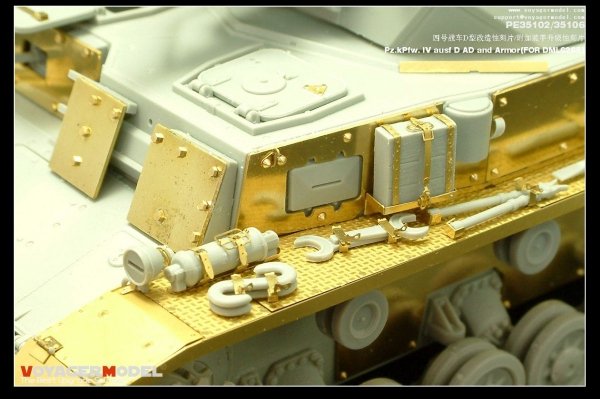 Voyager Model PE35106 Pz.kPfw. IV ausf D AD Armor 1/35
