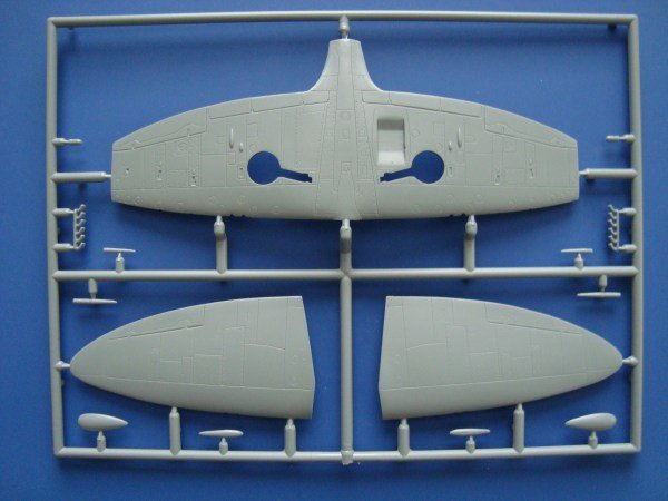 Kovozavody Prostejov KPM0124 Spitfire Mk.Vc Allied Fighters 1/72