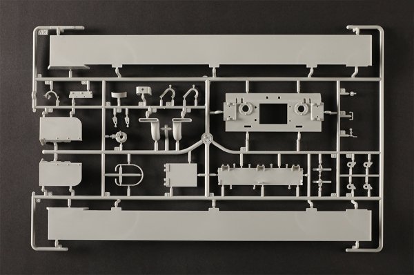I Love Kit 61621 M4A3E8 Thunder VII - US Medium Tank 1/16