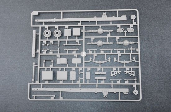 Trumpeter 01014 Russian BM-21 Grad Late Version (1:35)