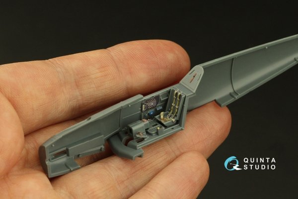 Quinta Studio QD72102 BF 109F-2/4 3D-Printed &amp; coloured Interior on decal paper (Eduard) 1/72