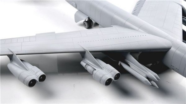 Modelcollect UA72200 B-52H U.S. Stratofortress strategic Bomber 1/72