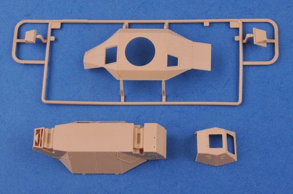 Hobby Boss 83866 Hungarian 39M CSABA Armored Car  (1:35)