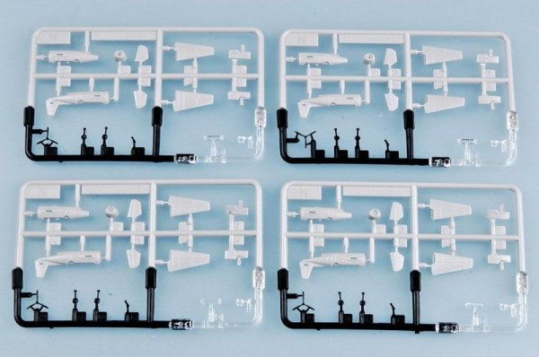Trumpeter 05610 USS HANCOCK CV-19 (1:350)