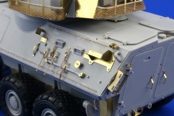 Eduard 36087 ASLAV-25 RV 1/35 Trumpeter