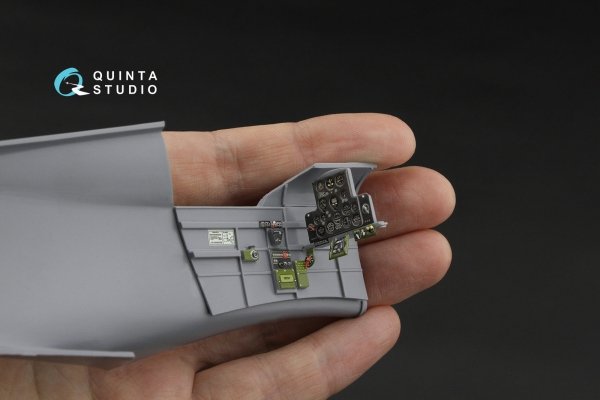 Quinta Studio QD32255 Curtiss H-75 Hawk 3D-Printed &amp; coloured Interior on decal paper (Special Hobby) 1/32