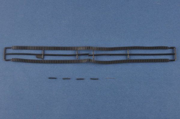 Hobby Boss 82961 German KARL-Geraet 040/041 on Railway Transport Carrier 1/72